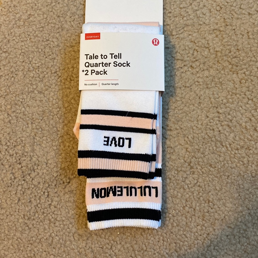 lululemon socks